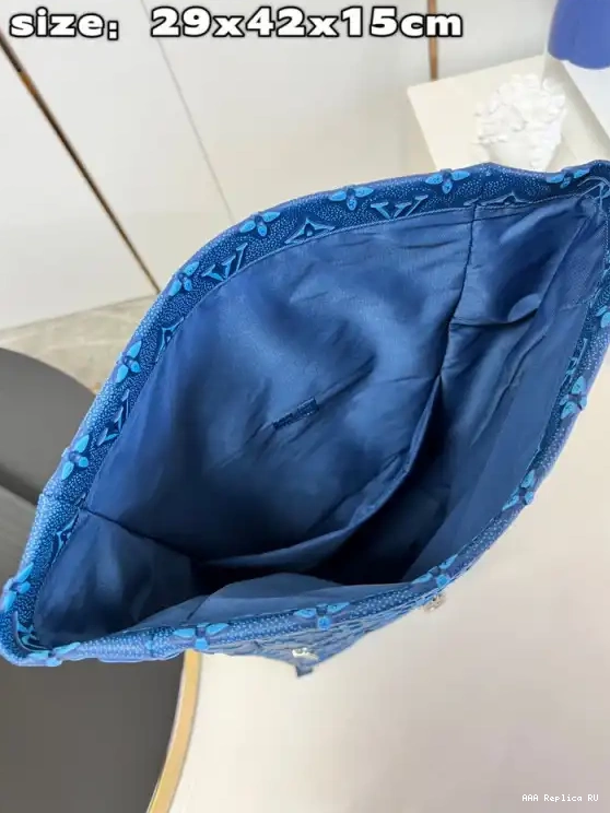 Aaa replica ru BACKPACK VUITTON ROLL TOP LOUIS 0612